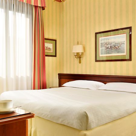 Unaway Hotel & Residence Linea Uno Milano Extérieur photo