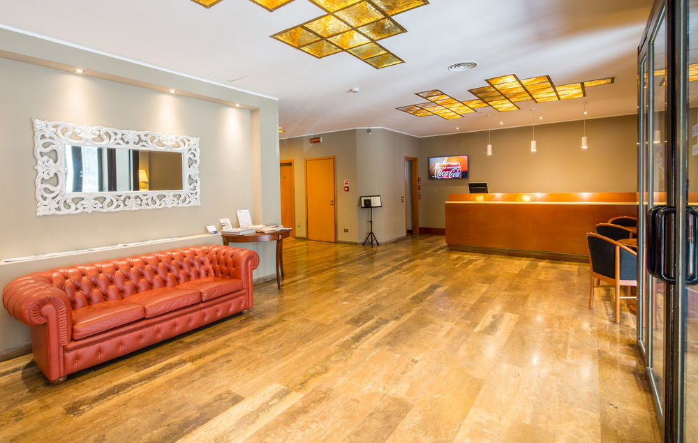 Unaway Hotel & Residence Linea Uno Milano Extérieur photo